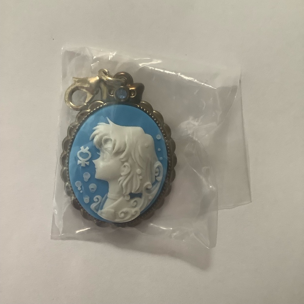 Blue and White Cameo Clip Mystery Anime Girl Charm